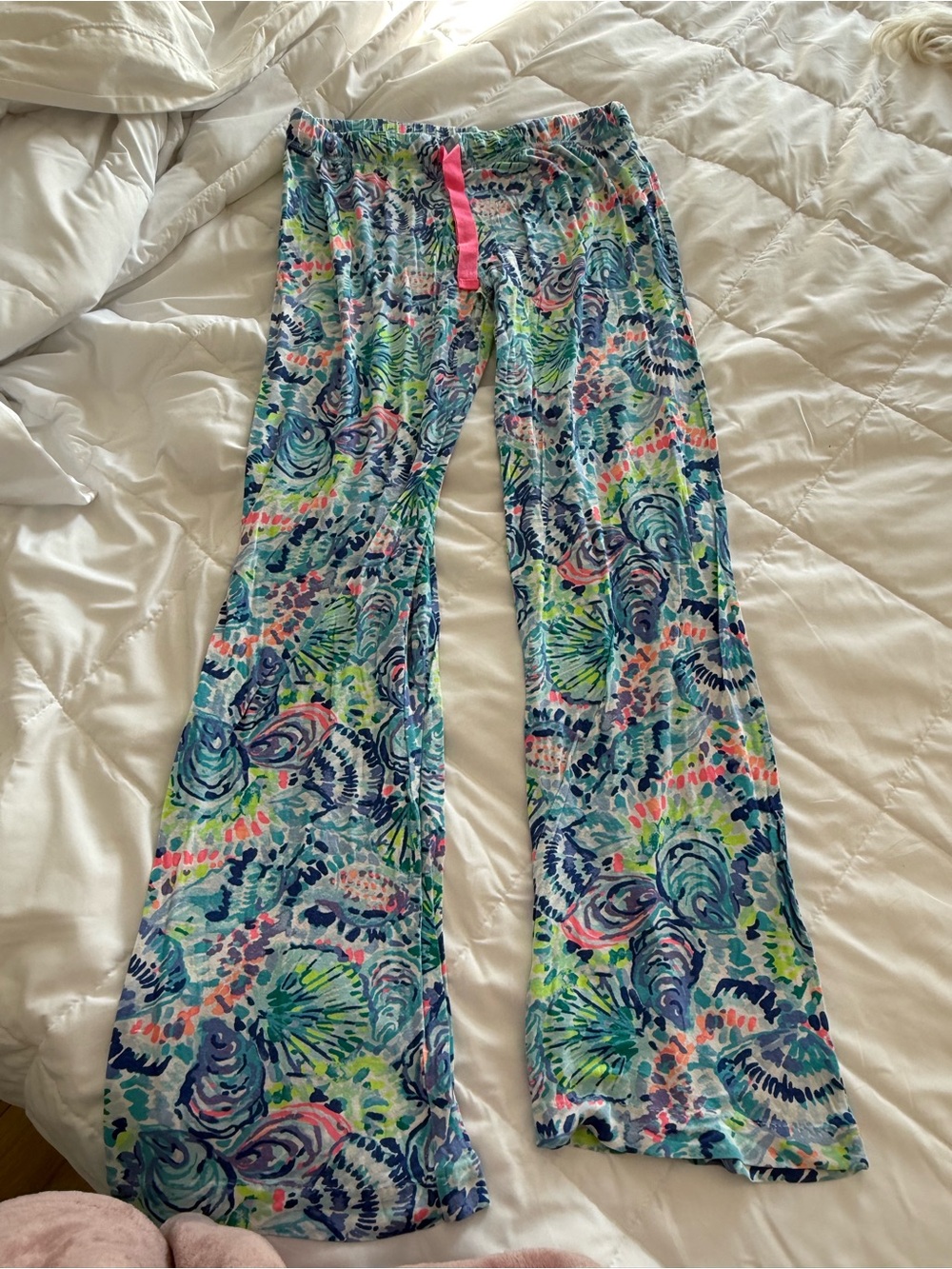 Lilly Pulitzer size small Lounge Pants with Pink Drawstring